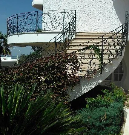 Sosta A Levante Bed & Breakfast Matino
